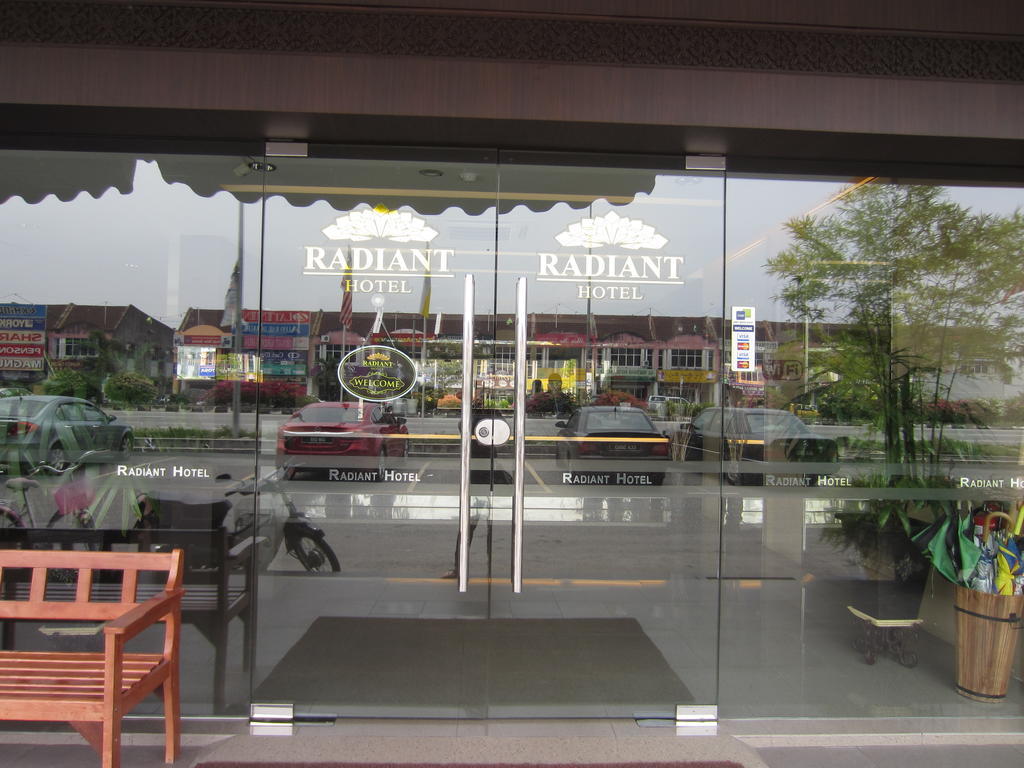Radiant Hotel Sitiawan Eksteriør bilde