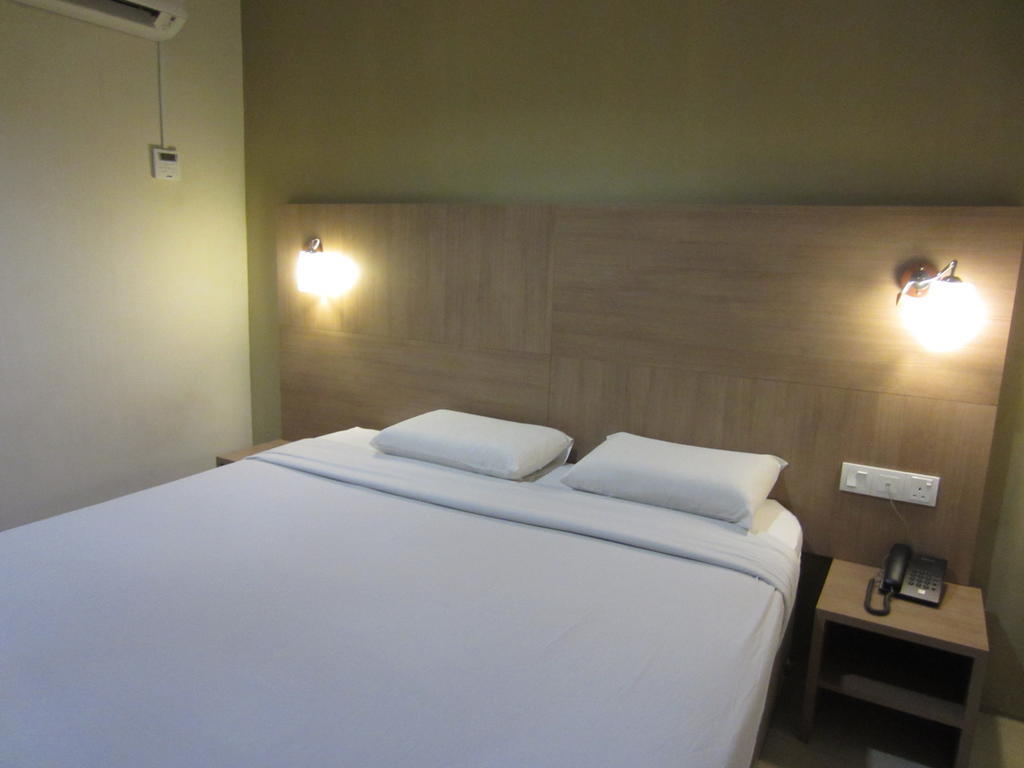Radiant Hotel Sitiawan Rom bilde