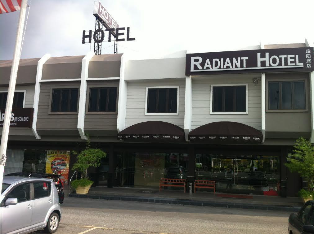 Radiant Hotel Sitiawan Eksteriør bilde